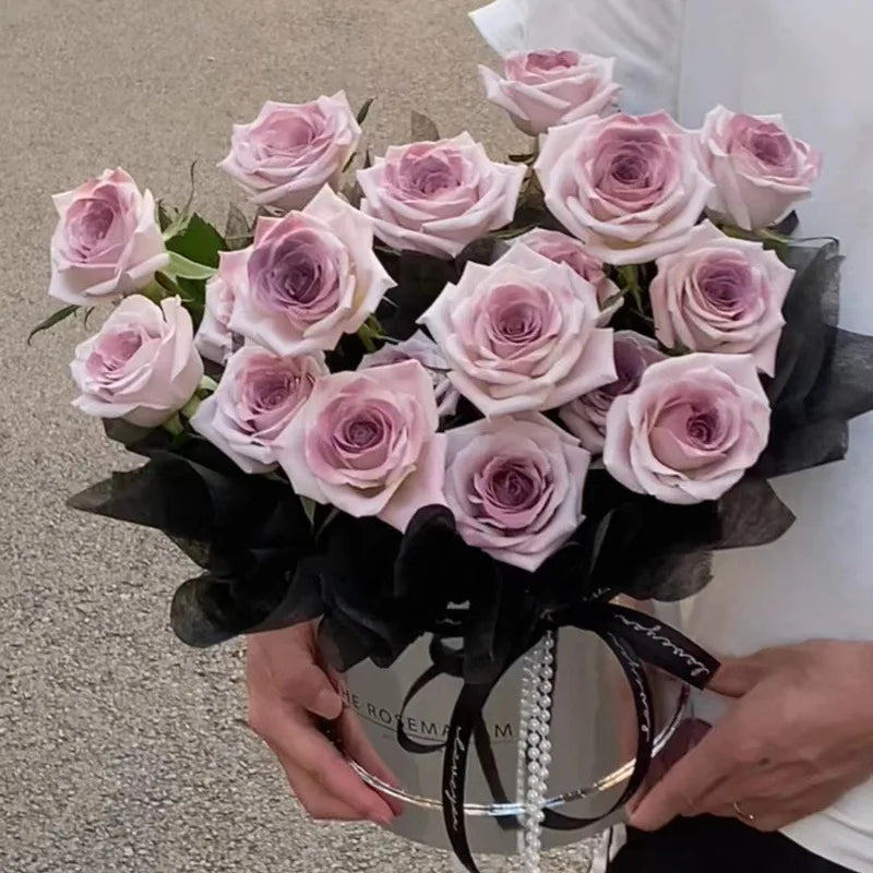 Luxury Pink Rose Bouquet in Exquisite Box with DecorationsRomantic Valentine's Day Bouquet