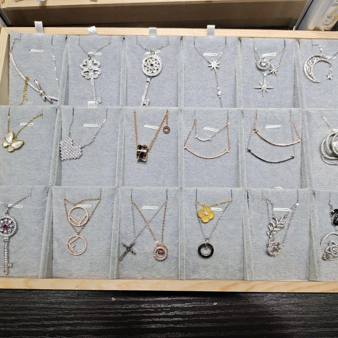 New Bamboo and Wood Jewelry Necklace Display Rack Earrings Pendant Storage Rack Jewelry Display Props