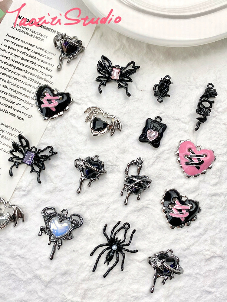 Sweet Cool Black Pink Sexy Liquid Alloy Pendant DIY Handmade Beaded Material Bracelet Necklace Ornament Bead Accessories