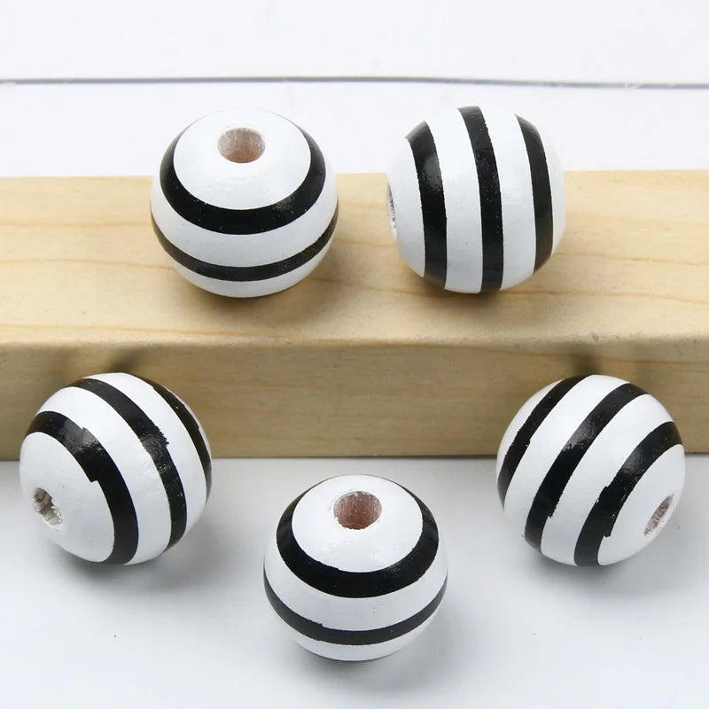 Round Balls Red Green Wooden Beads 15mm Cartoon Tree Letter Pattern Halloween Christmas Beads For Jewelry Making DIY Accessories