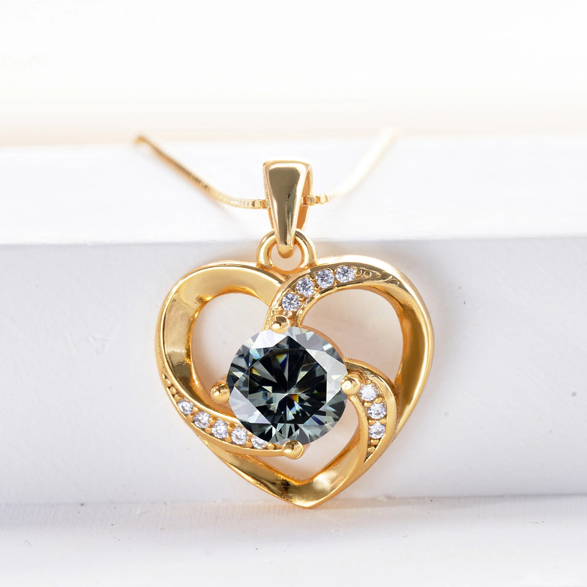 Gold Plated 1CT Moissanite Pendant Necklace For Women Classic Heart Pendant Wedding Jewelry 925 Sterling Silver GRA Moissanite
