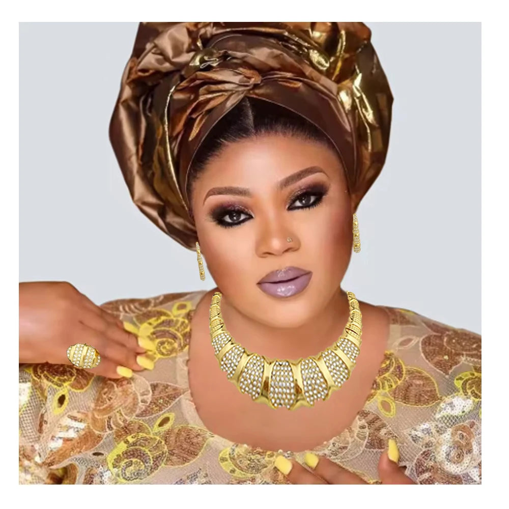 Dubai Jewelry Set For Women 18K Gold Plated Luxury Necklace Earrings Bracelet And Ring Set Jewelry For Wedding Party Trending