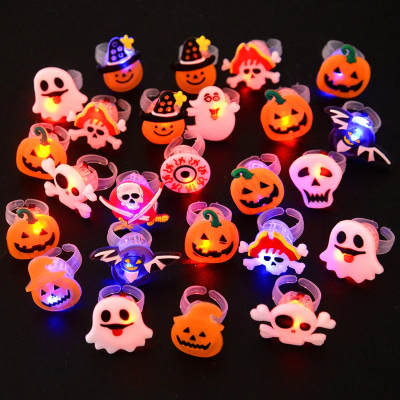 10pcs Halloween Party Glow Ring Kids Gifts Toys Pumpkin Bat Ghost Skull Creative LED Luminous Finger Rings Decor Party Supplies
