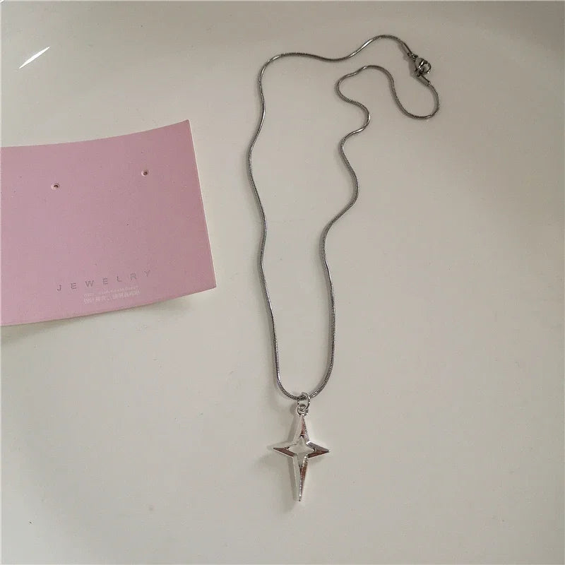 Gothic Black Peach Heart Star Pendant Necklace For Women Men Sliver Color Love Short Choker Punk Y2K Charms Jewelry Accessories