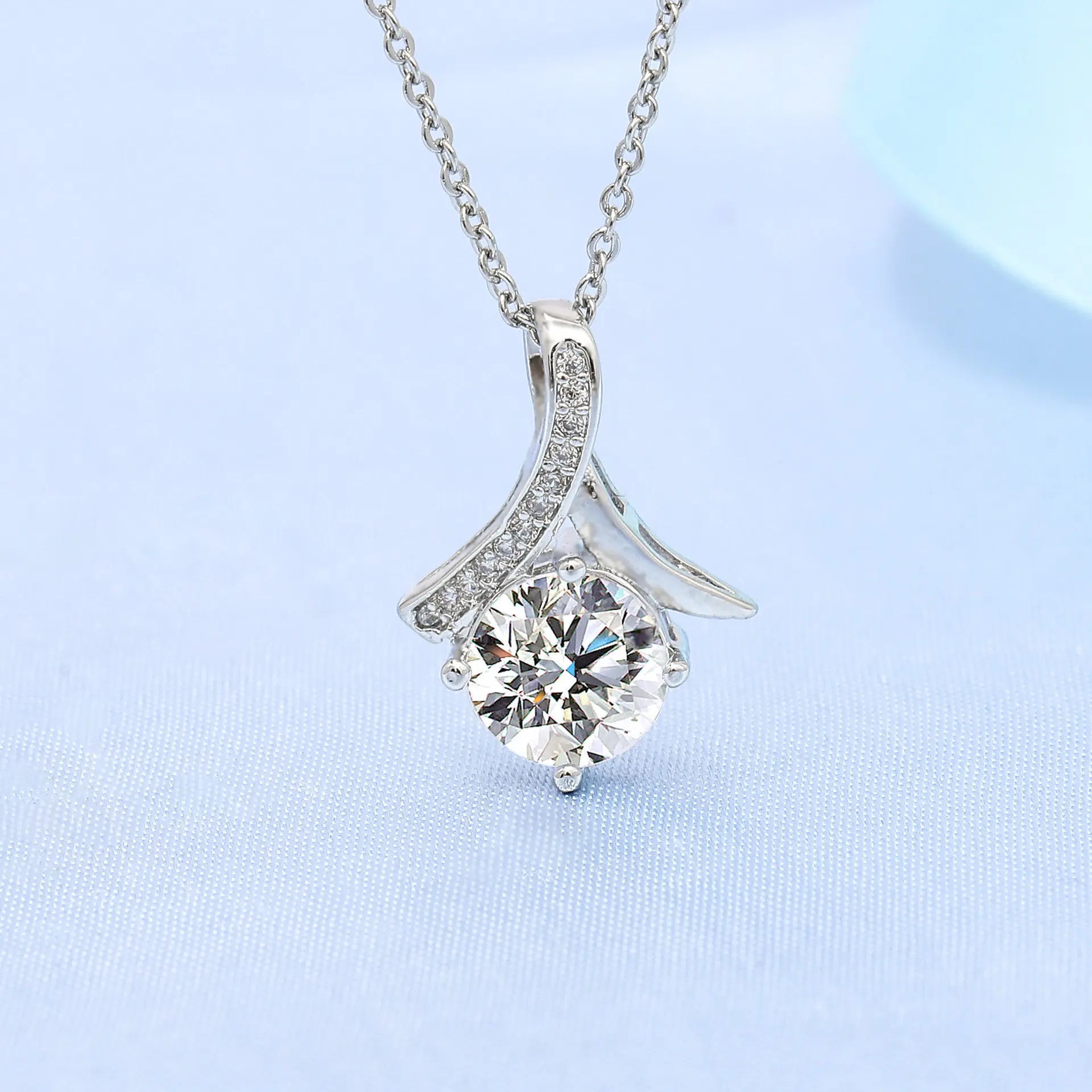 925 Sterling Silver Necklace For Women Round Pendent Sparkling Pave CZ Necklace Fashion Anniversary Birthday Jewelry Gifts N325