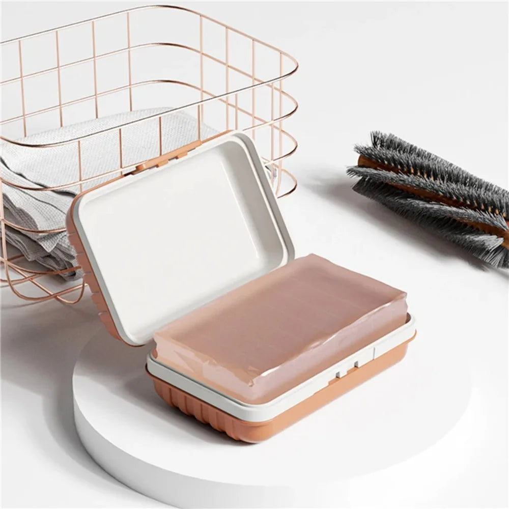 1PC Plastic Soap Dish with Lid Travel Bathroom Soap Holder Compact Soap Box Keeps Dry Hygienic Storage for Bathroom Accessories