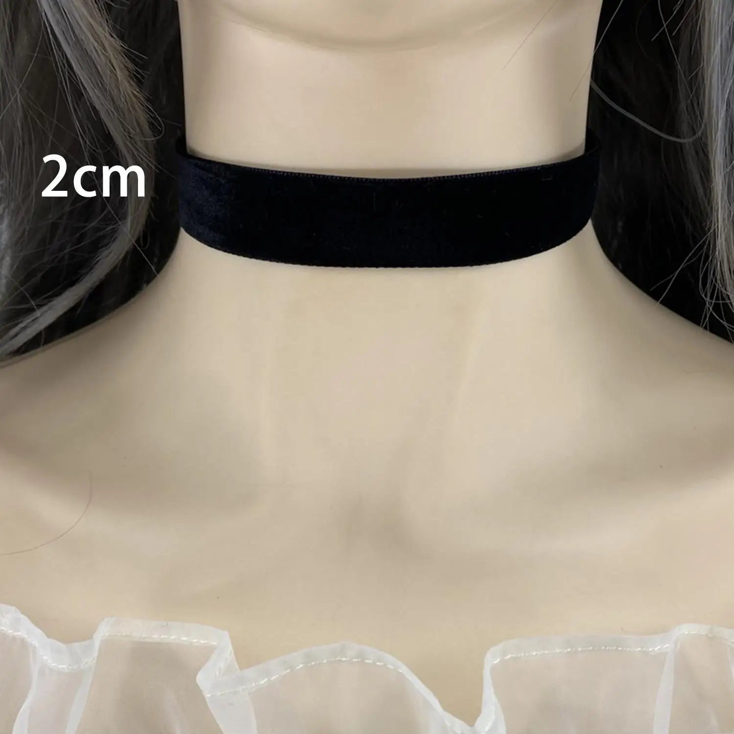 Fashion Sexy Punk Gothic Black Velvet Choker Necklaces Simple Vintage Clavicle Neck Chain Women Girls Party Jewelry Accessories