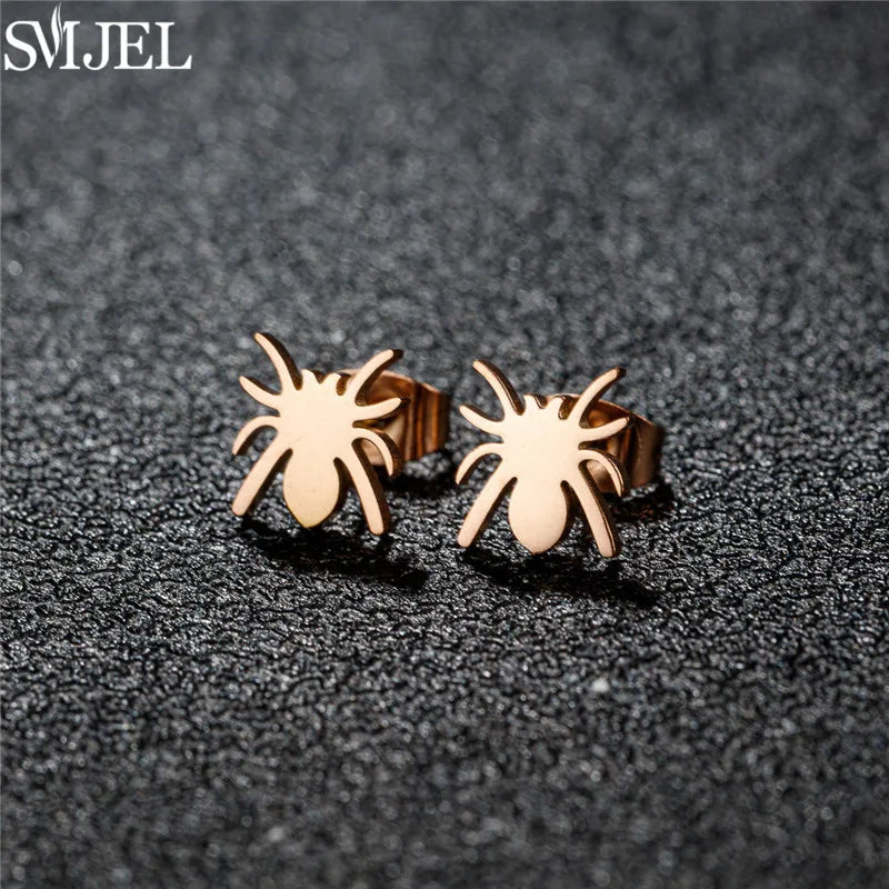 Punk Black Spider Stainless Steel Stud Earrings for Women Men Personality Spider Web Earings Halloween Piercing Jewelry 2024