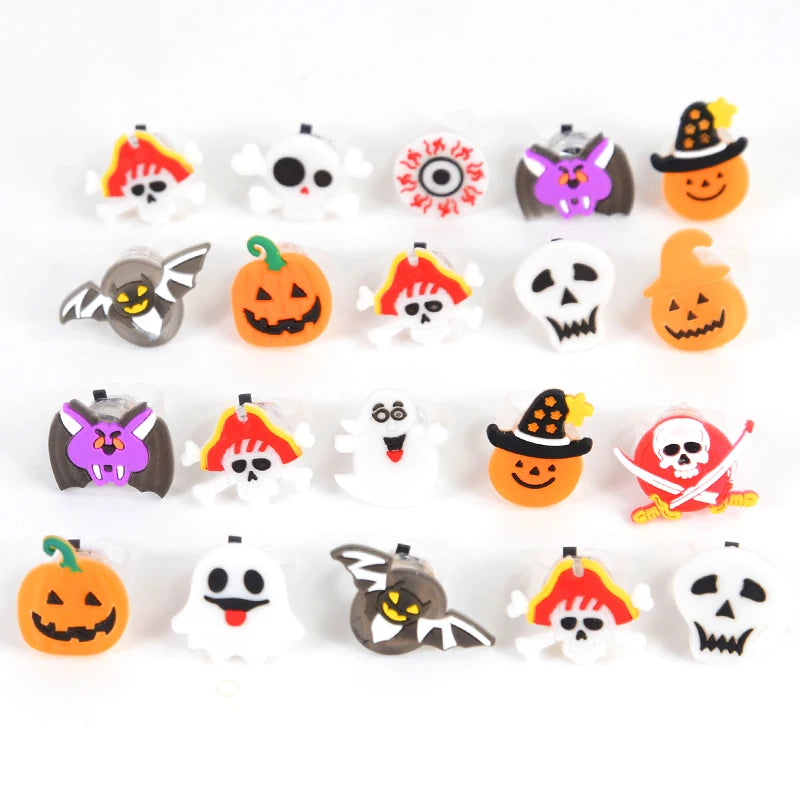 10pcs Halloween Party Glow Ring Kids Gifts Toys Pumpkin Bat Ghost Skull Creative LED Luminous Finger Rings Decor Party Supplies