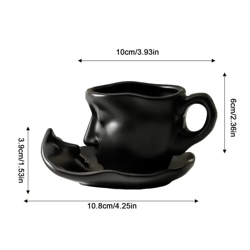 Creative Face Shape Porcelain Cup and Saucer Ceramics Tea Cup Artistic Kiss Ceramic Coffee Cups Office Cup Wedding Gifts