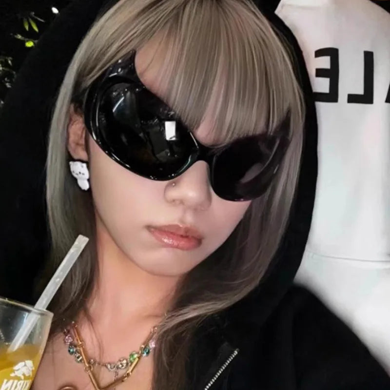 Sexy Gotham Cat Eye Sunglasses Women Vintage Luxury Brand Design Fashion Punk Sun Glasses Men Half Frame Halloween Funny Shades