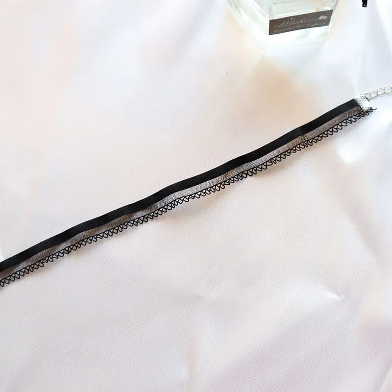Black Choker Necklace For Women Elegant Lace Velvet Stretch Chain Gothic Flower Short Clavicle Neck Cord Aesthetic Jewelry Gift
