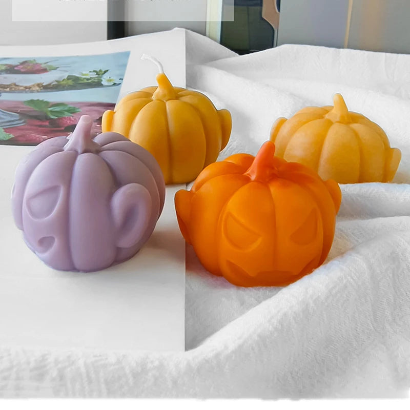3D Smiling Pumpkin Silicone Candle Mold Halloween Pumpkin Skull Soap Gypsum Crafts Resin Mould Halloween Gift Making Tool