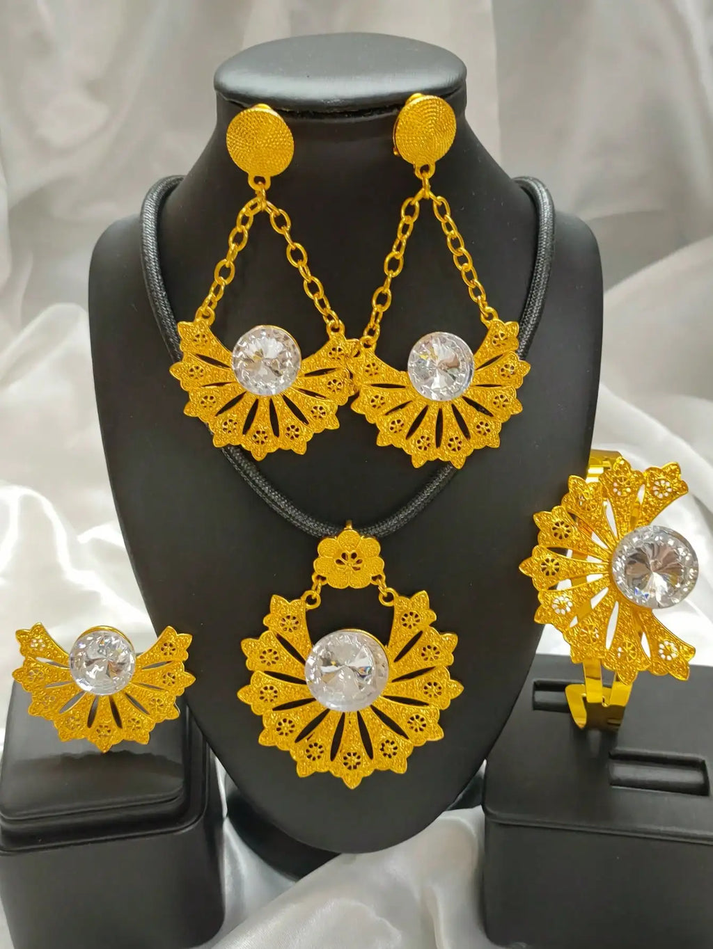 Nigerian Jewelery Set Wedding Jewelry For Women Dubai 24K Gold Color Jewlery African Designer Earrings Bridal Necklace