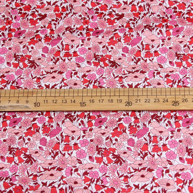 Poppy and daisy printed pink color florals fabric rose background London liberty tana lawn 100% cotton 80S fabrics for sewing