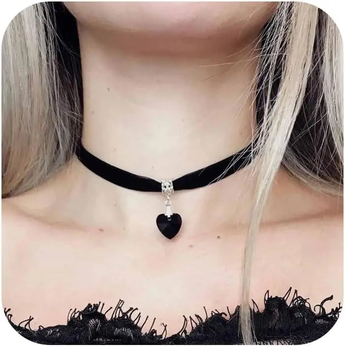 Black Necklaces for Women, Adjustable Layered Velvet Leather Lace Collar choker Necklaces, Goth Jewelry Gifts.