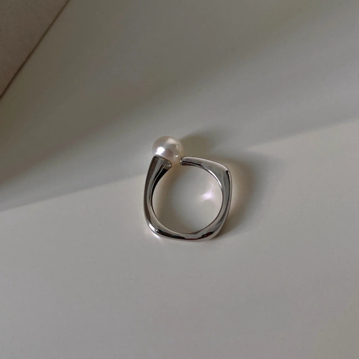 Bestselling 925 Sterling Silver Flower Shaped Hollow Design With Sparkling Zircon Star Ring Suitable For Women's Jewelry