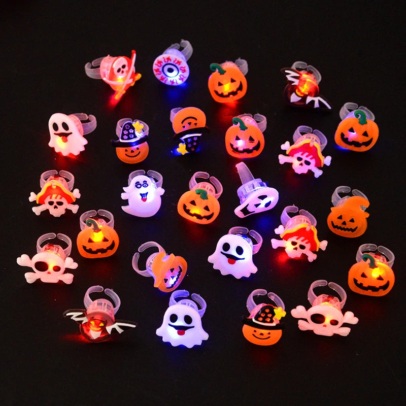 10pcs Halloween Party Glow Ring Kids Gifts Toys Pumpkin Bat Ghost Skull Creative LED Luminous Finger Rings Decor Party Supplies