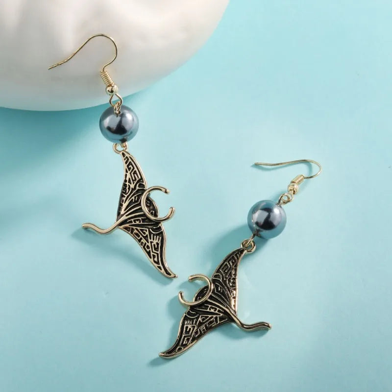Retro Personality Black Oil Drop Devil Fish Earrings Hawaiian Wind Manta Ray Halloween Earrings