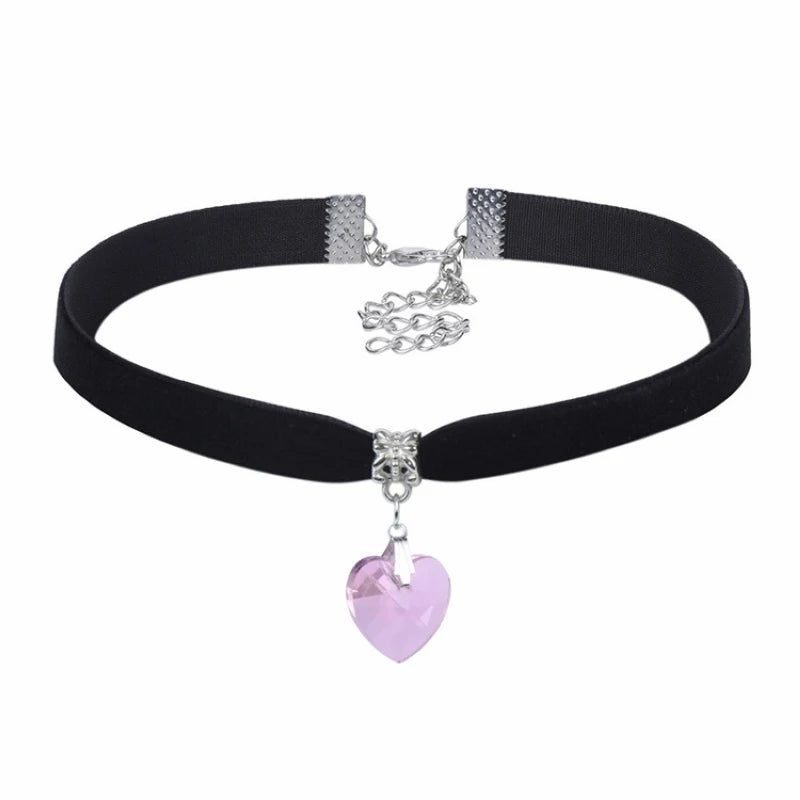 New Fashion Women Velvet Choker Heart Crystal Pendant Necklaces For Women Jewelry Female Black Ribbon Necklace Party Gift Collar