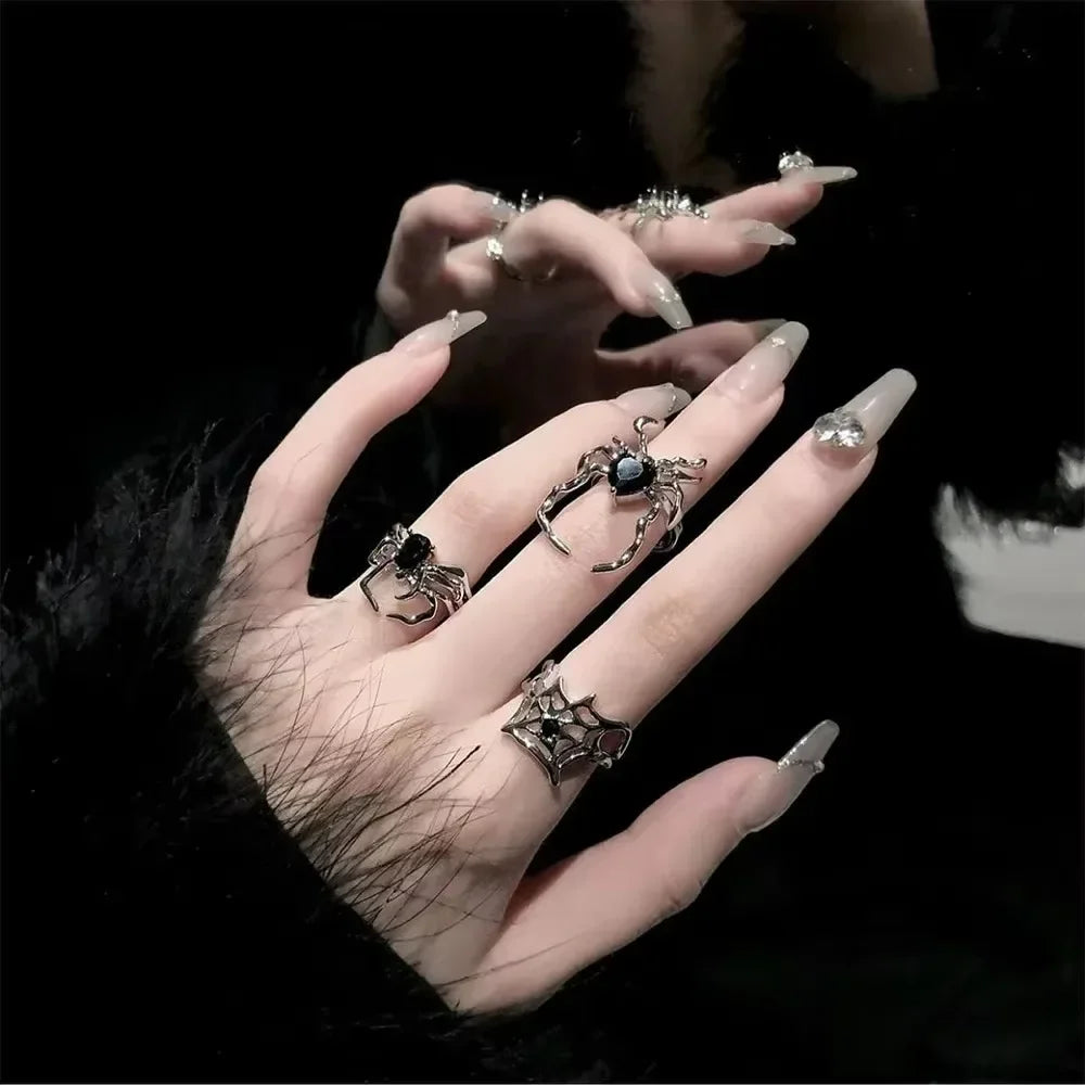 3 Styles Electroplating Black Heart Spider Web Opening Finger Rings Irregular Halloween Punk Gothic Unisex Party Jewelry Gifts