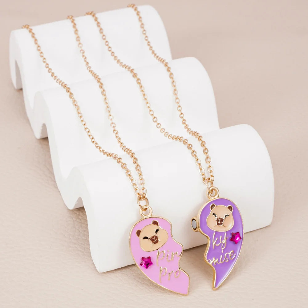 2PCs/Set Heart Capybara Pendant Best Friend Girl BFF Necklace Besties Friendship Jewelry 2025 Christmas 2026 New Year Gifts