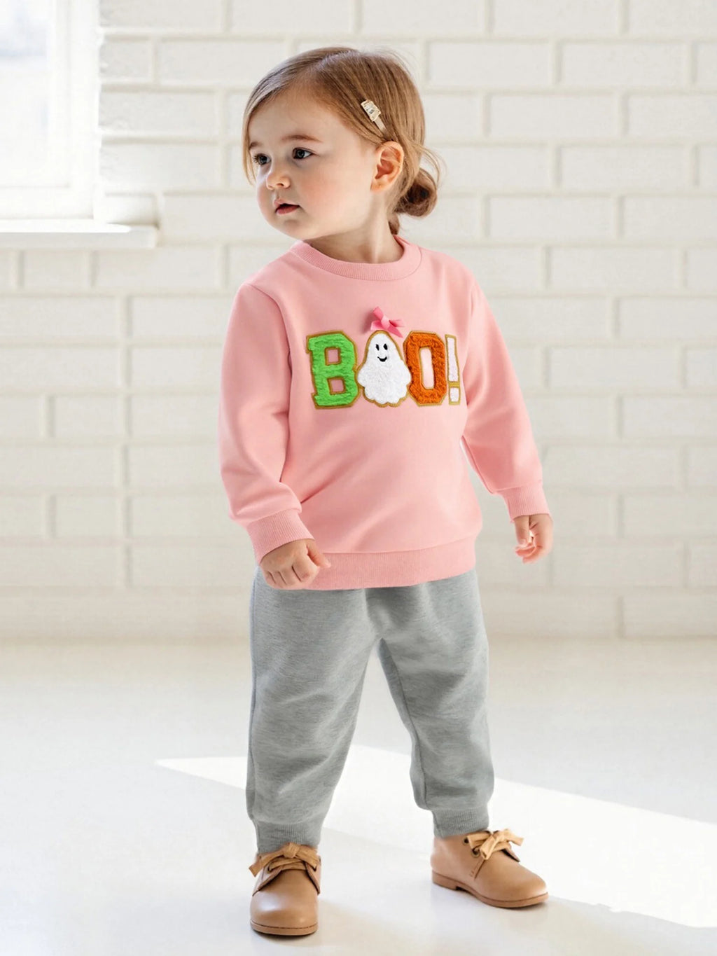 Adorable Infant Halloween Pullover with Embroidered Letters Round Neck and Long Sleeves - Stylish Toddler Outfit for Fall Fun