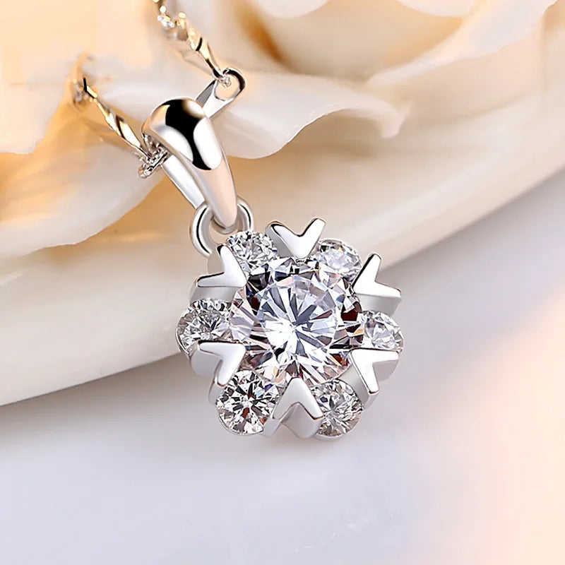 New 925 Sterling Silver Necklace For Women Round Pendent Sparkling Pave CZ Necklace Fashion Anniversary Birthday Jewelry Gifts