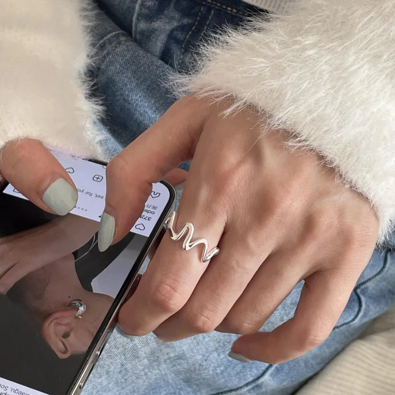 Bestselling 925 Sterling Silver Flower Shaped Hollow Design With Sparkling Zircon Star Ring Suitable For Women's Jewelry