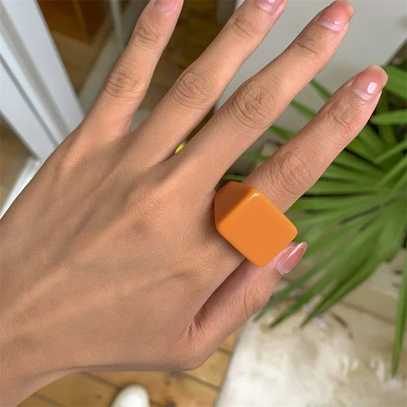 Classic Trend Color Acrylic Ring Ring Fashion Simple Geometric Square Wide Edge Resin Ring Jewelry Wedding Gift Creative Fashion