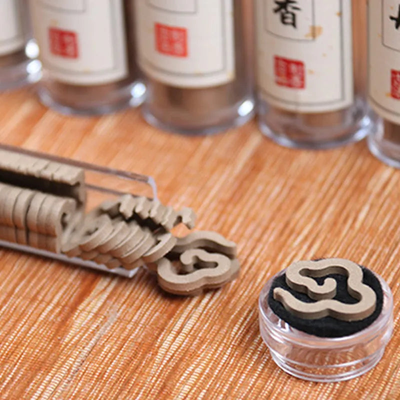 1PC Pure Natural Small Plate Fragrant Mini Incense Tablets Alloy Incense Burner Goose Pear Tent Fragrance Disk Incense Household