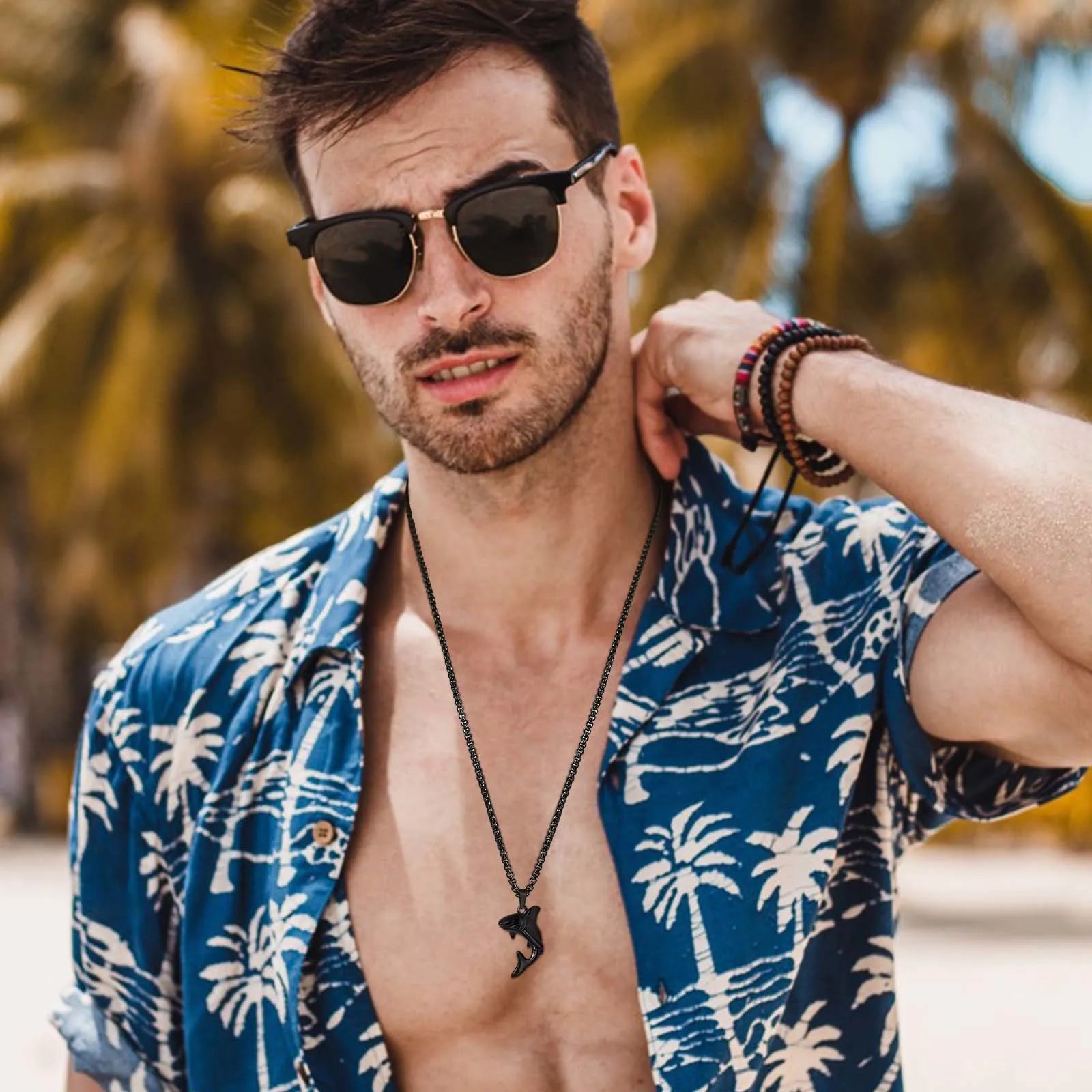 Vnox Stylish Shark Men Boys Necklaces,Rock Punk Animal Pendant Collar Jewelry with Stainless Steel Box Chain 50/55/60/70cm