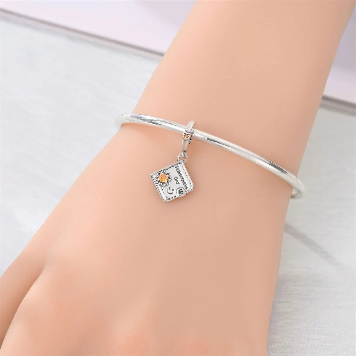 Original 925 Sterling Silver Charms Bag Earphone Magic Cube Watch Games Console Bead Pendant Fit Bracelet Necklace Jewelry