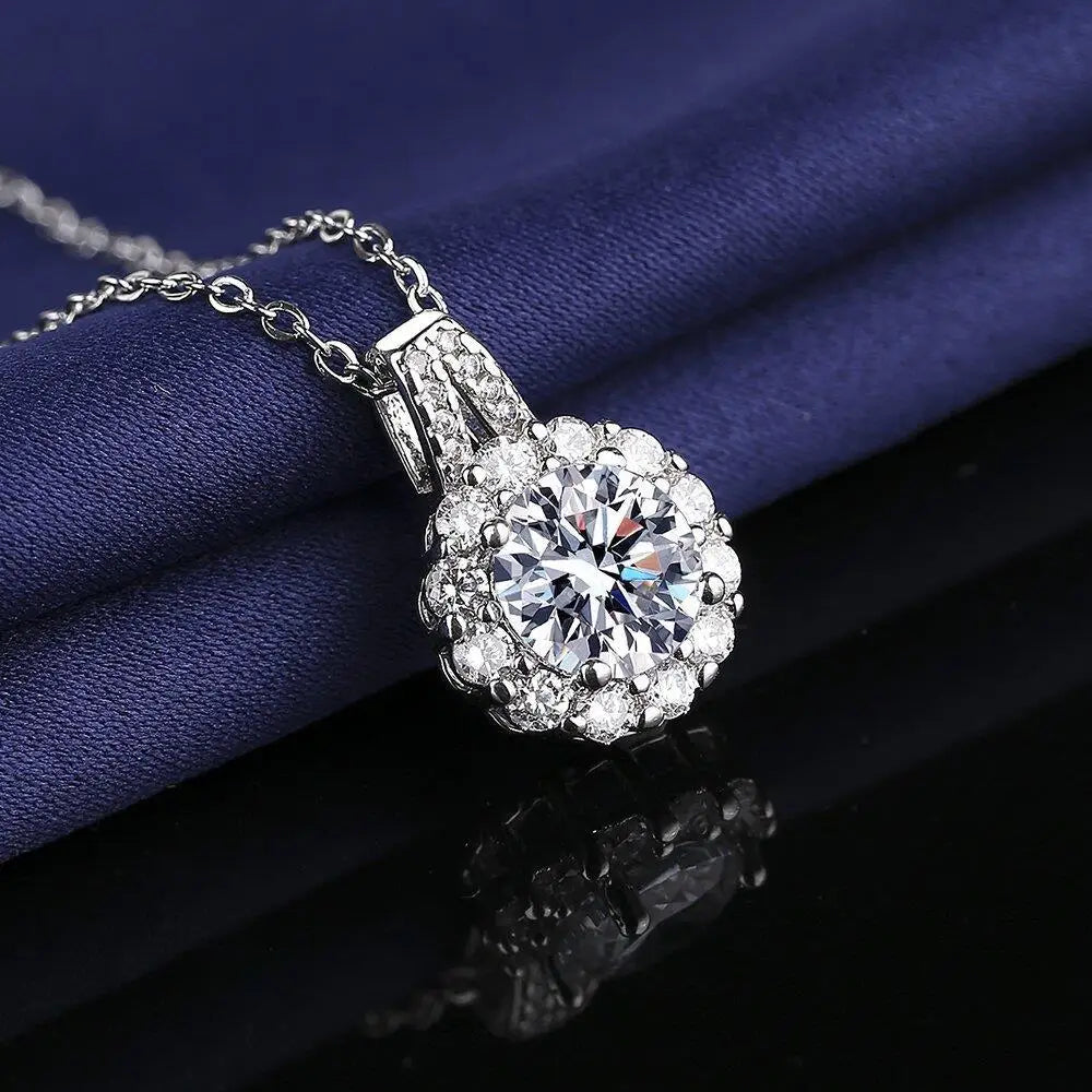 925 Sterling Silver Necklace For Women Round Pendent Sparkling Pave CZ Necklace Fashion Anniversary Birthday Jewelry Gifts N325