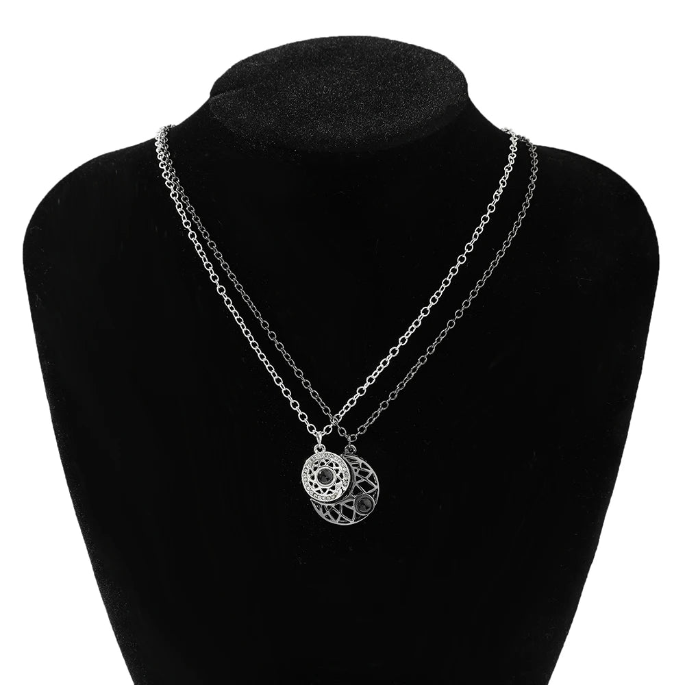 100 Language I Love You Projection Necklace For Couple Women Magnetic Paired Pendants Choker Chain Heart Jewelry Gift