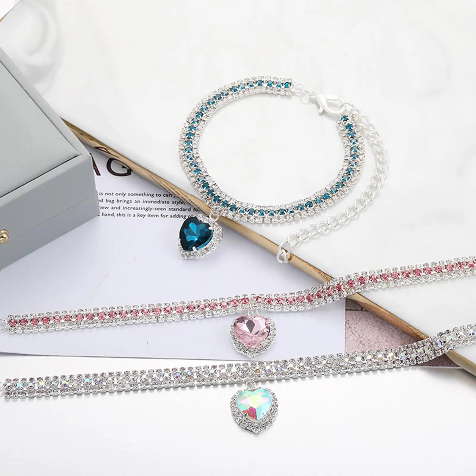 Luxury Crystal Cat Collar Love Pendant Necklace Pet Collar Adjustable Small Dog Cat Neck Ring Rhinestone Collar Pet Accessories