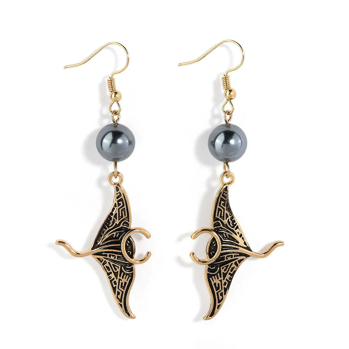 Retro Personality Black Oil Drop Devil Fish Earrings Hawaiian Wind Manta Ray Halloween Earrings