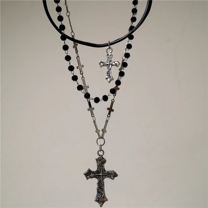 Gothic Punk Y2K Metal Cross Pendant Necklace For Women Men Lovers Vintage Multi Layer Bead Necklaces 90s EMO Charm Jewelry Gift