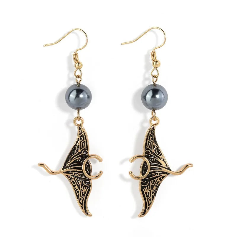 Retro Personality Black Oil Drop Devil Fish Earrings Hawaiian Wind Manta Ray Halloween Earrings