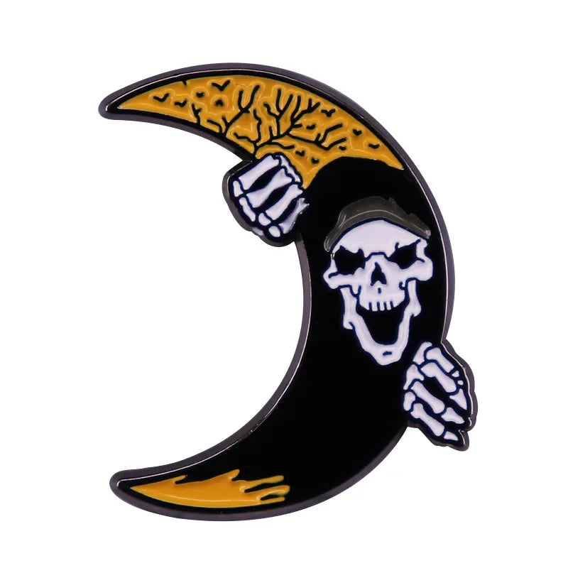 NEW Gothic Enamel Pins Halloween Terror Metal Brooch   Send Friend Fans Boutique Medal Gift Fashion Anime Badges Collecting