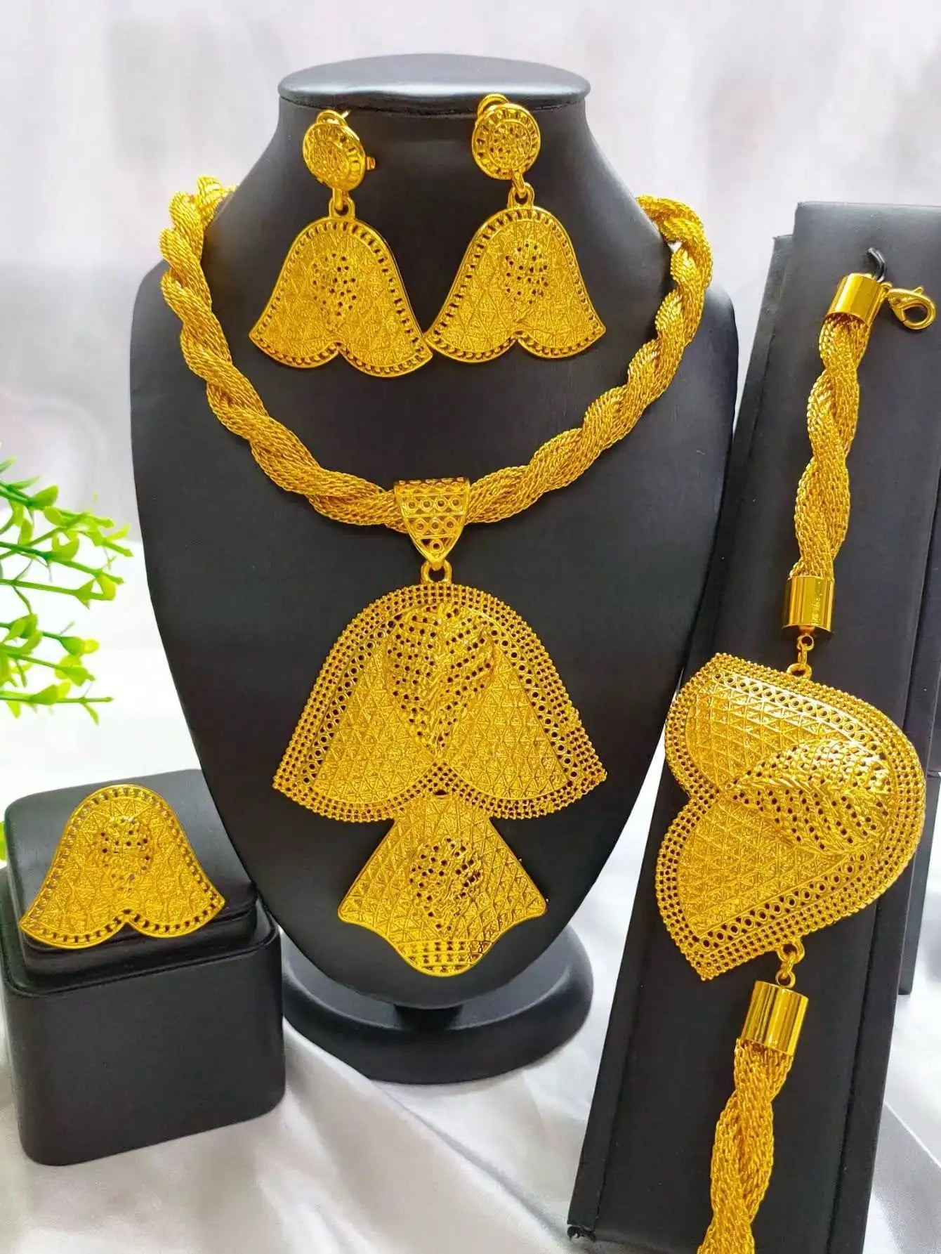 Nigerian Jewelery Set Wedding Jewelry For Women Dubai 24K Gold Color Jewlery African Designer Earrings Bridal Necklace