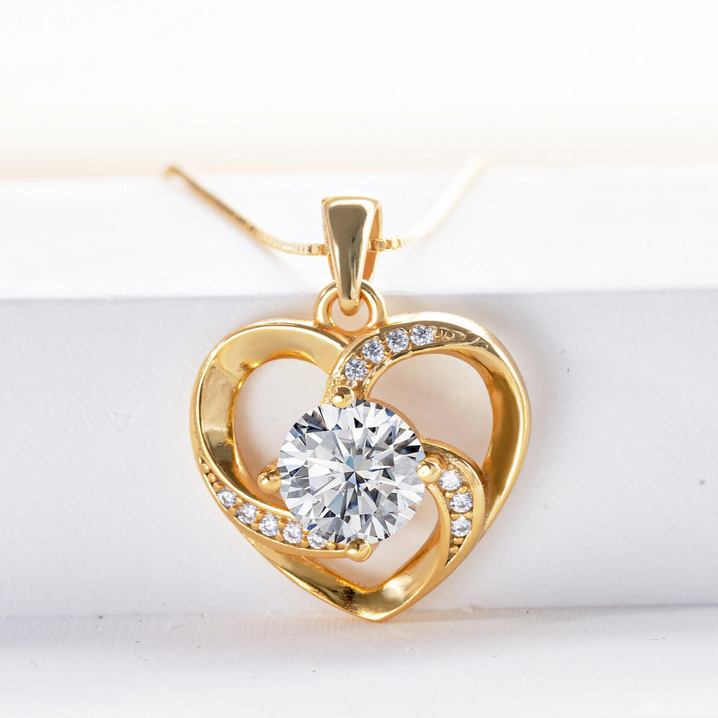 Gold Plated 1CT Moissanite Pendant Necklace For Women Classic Heart Pendant Wedding Jewelry 925 Sterling Silver GRA Moissanite
