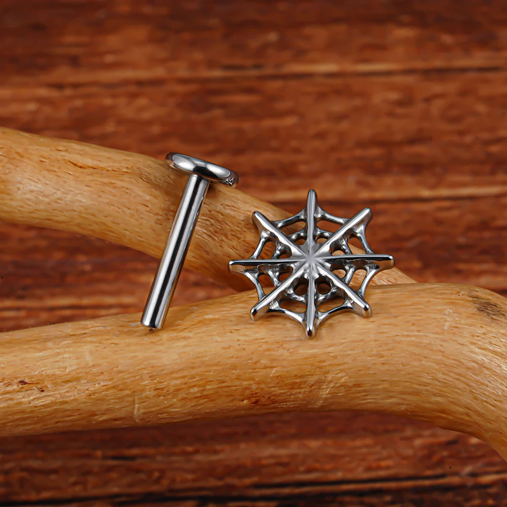 Right Grand ASTM F136 Titanium 16G Spider Web Stud Earring Cartilage Tragus Helix Conch Ear Lobe Flat Piercing Halloween Jewelry