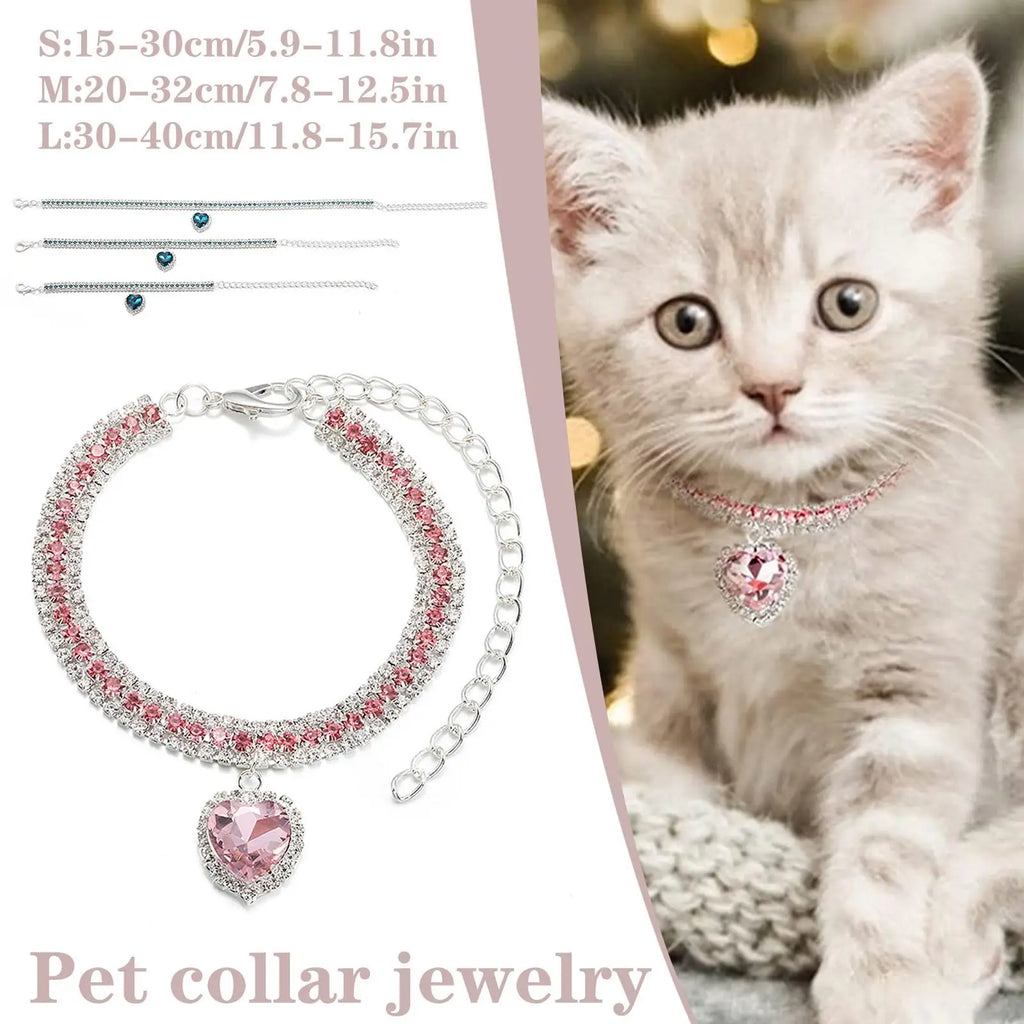 Luxury Crystal Cat Collar Love Pendant Necklace Pet Collar Adjustable Small Dog Cat Neck Ring Rhinestone Collar Pet Accessories