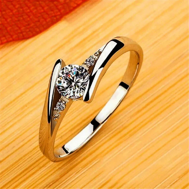 2024 Cute Female Small Round Zircon Stone Ring Vintage Silver Color Wedding Jewelry Promise Crystal Engagement Rings For Women