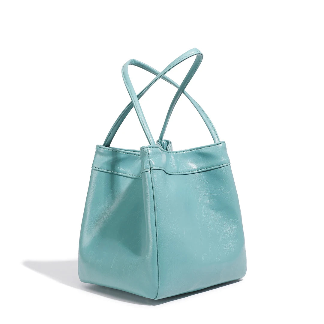 Silver bucket bag for women 2024 new fashionable and simple lunch box bag, niche western-style texture hand-held small bag