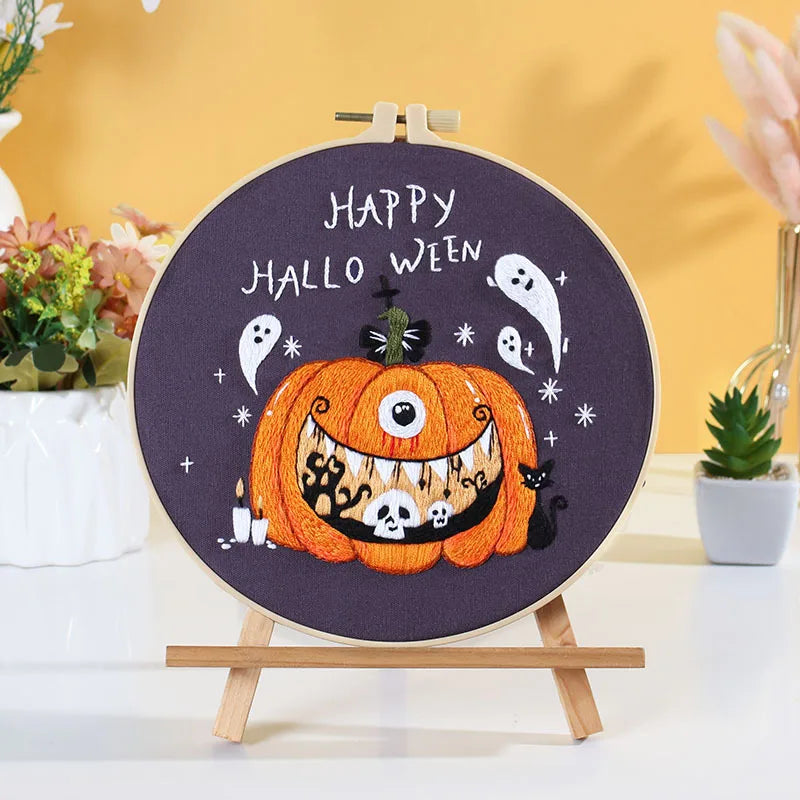 Halloween Embroidery Kits, Cross Stitch Kit for Beginners Adults DIY Spider Pumpkin Wreath Crafts Embroidery Kit