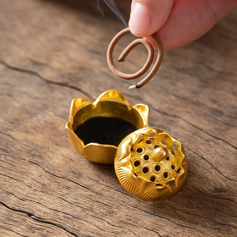 1PC Pure Natural Small Plate Fragrant Mini Incense Tablets Alloy Incense Burner Goose Pear Tent Fragrance Disk Incense Household