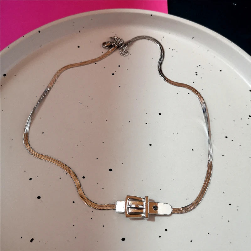 New Trendy Gothic Geometry Star Crystal Choker Pendant Chain Necklaces For Women Charm Y2K Vintage Harajuku Accessories Jewelry