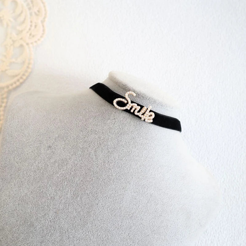 Black Choker Necklace For Women Elegant Lace Velvet Stretch Chain Gothic Flower Short Clavicle Neck Cord Aesthetic Jewelry Gift